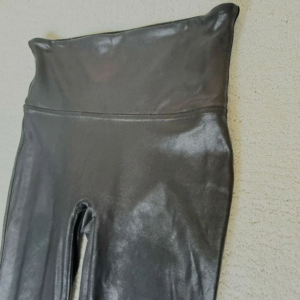 Spanx Faux Leather Black Leggings - Women’s US M